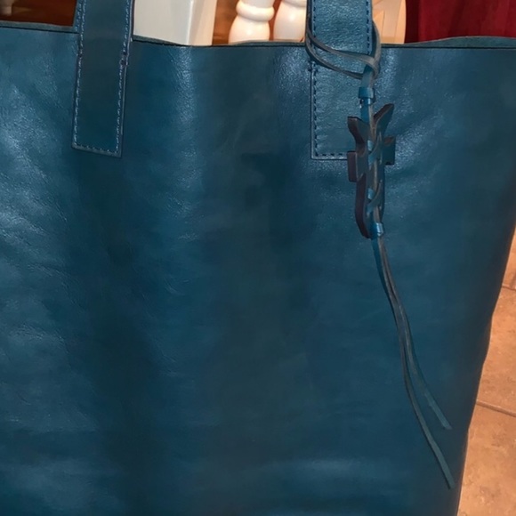Frye Leather Carson Large Tote Peacock Blue Green - Picture 9 of 10